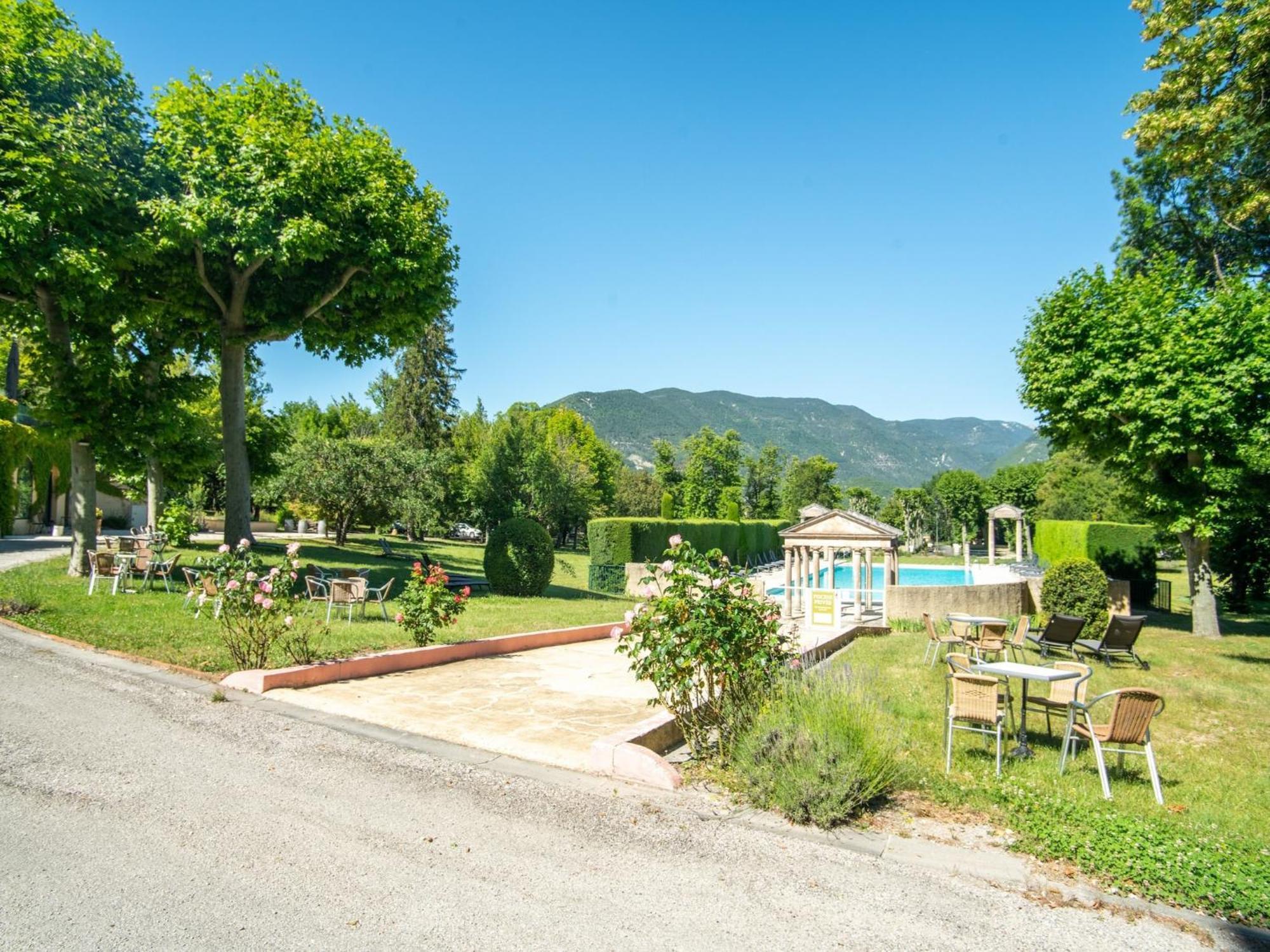 Cozy Apartment With Swimming Pool Terrace Garden Parking Montbrun-les-Bains Exteriör bild