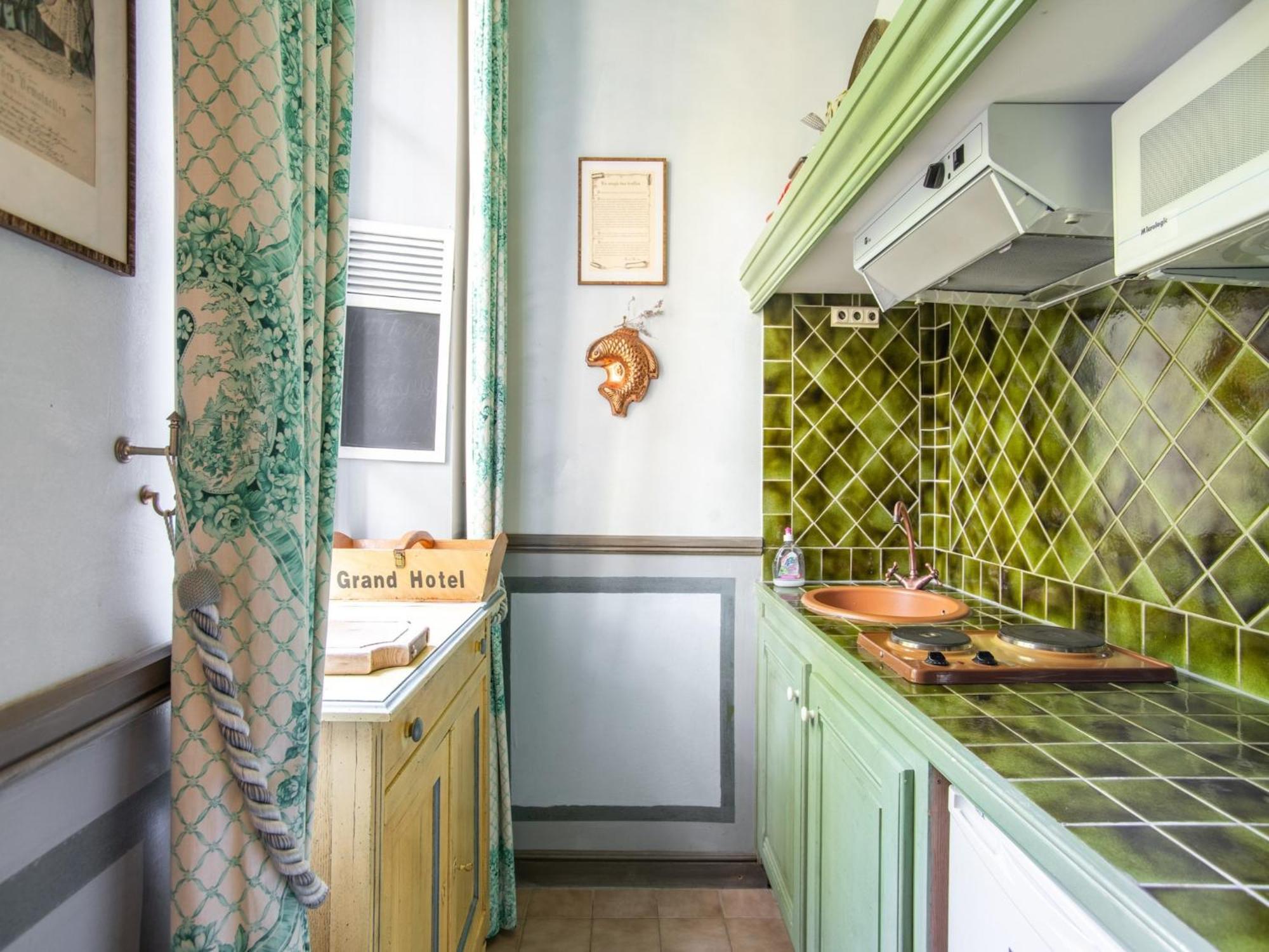 Cozy Apartment With Swimming Pool Terrace Garden Parking Montbrun-les-Bains Exteriör bild